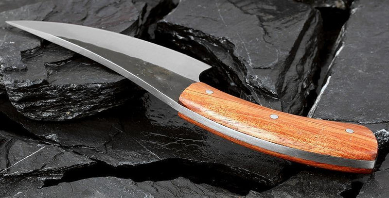 Faca feita à mão com lâmina fixa